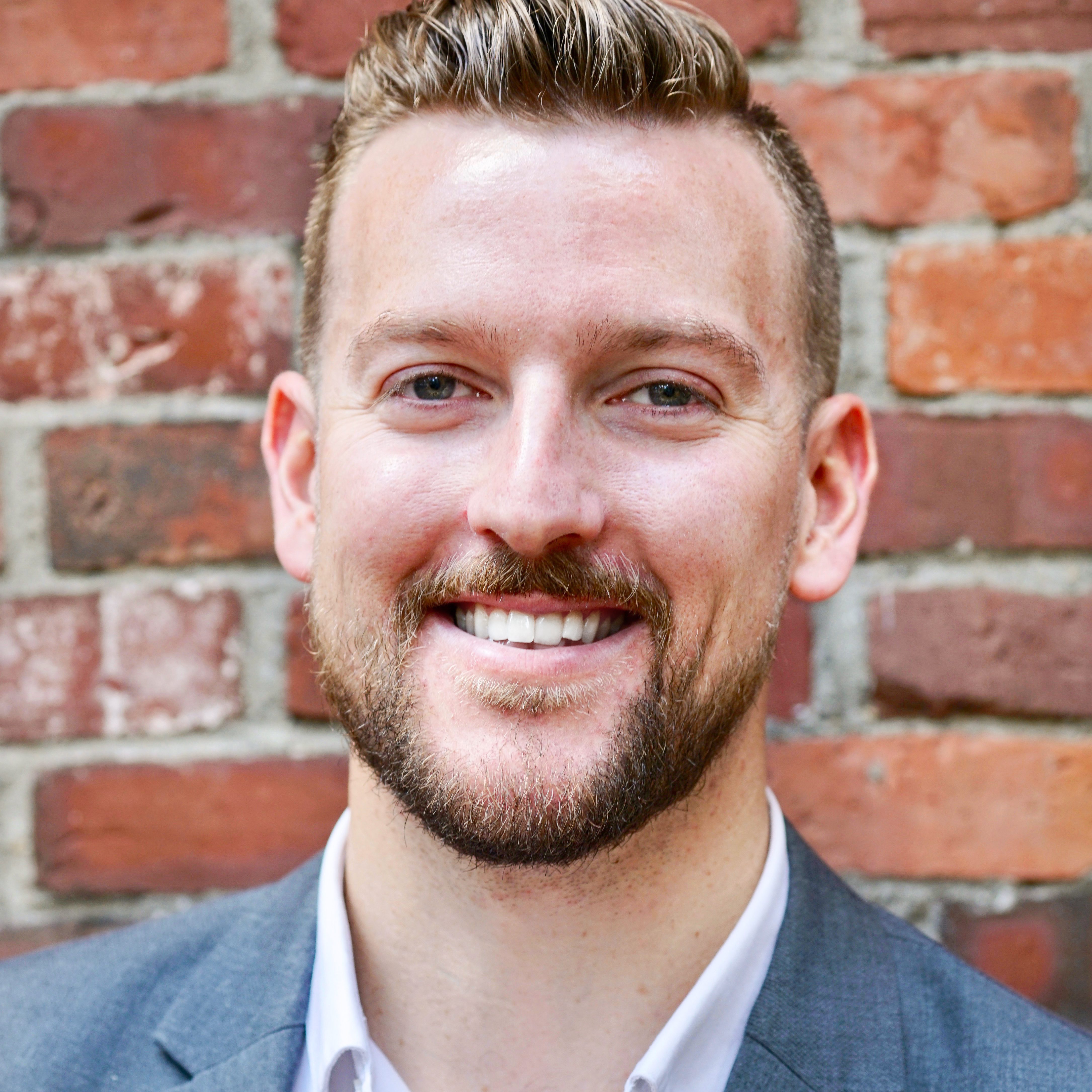 Harris Headshot (1) copy